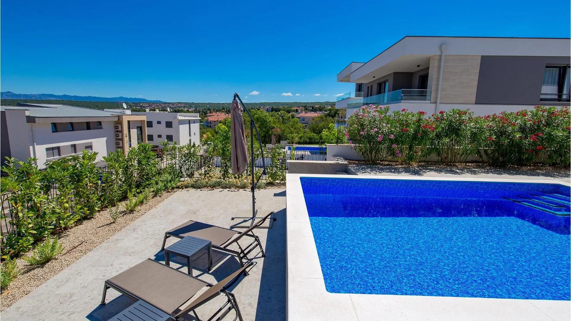 Nice Apartment In Malinska With Kitchen